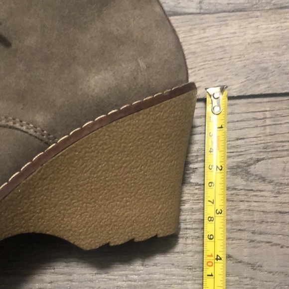 White Mountain genuine leather upper Lambert lace up botties with stitch design - Picture 9 of 9